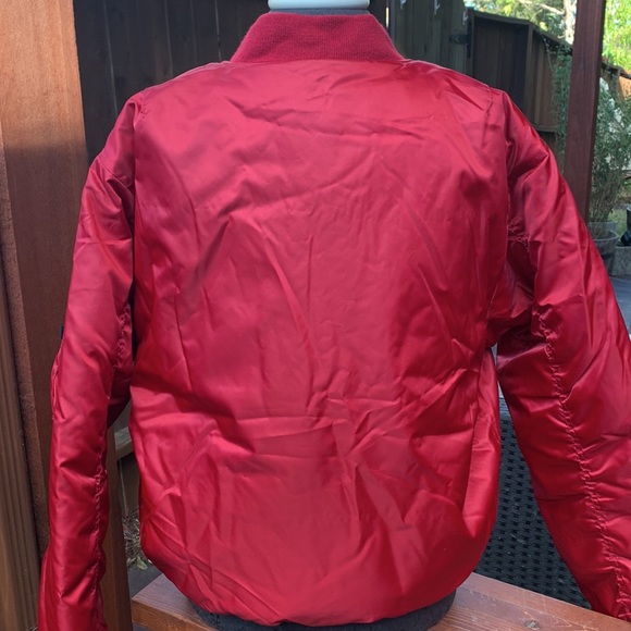 MA-1 reversible bomber jacket, size large in red NWT - Picture 5 of 7